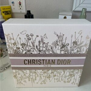 Dior Floral Box - White and Gold